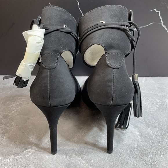 Breckelle’s Liane-12 Black Size 6.5m - Picture 5 of 10